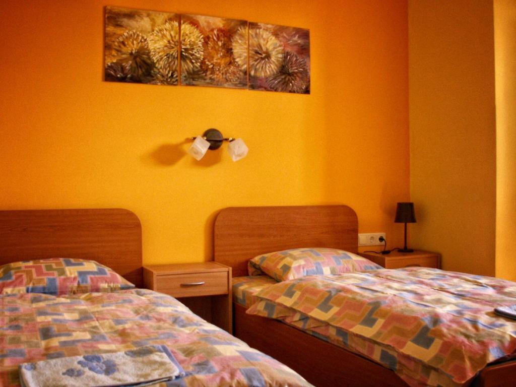Sveciu Namai Minge Hotel Priekule Phòng bức ảnh