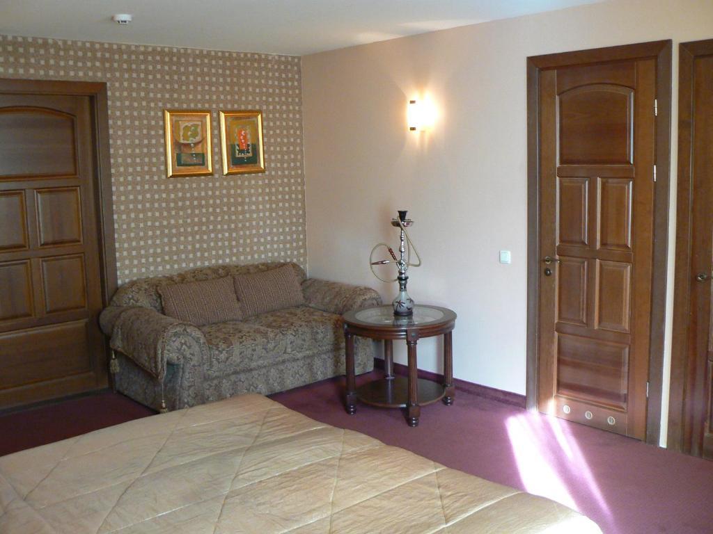 Sveciu Namai Minge Hotel Priekule Ngoại thất bức ảnh